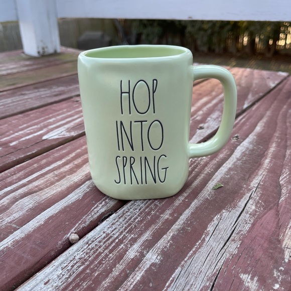NWT Rae Dunn “Hop into Spring” mug - Picture 1 of 3